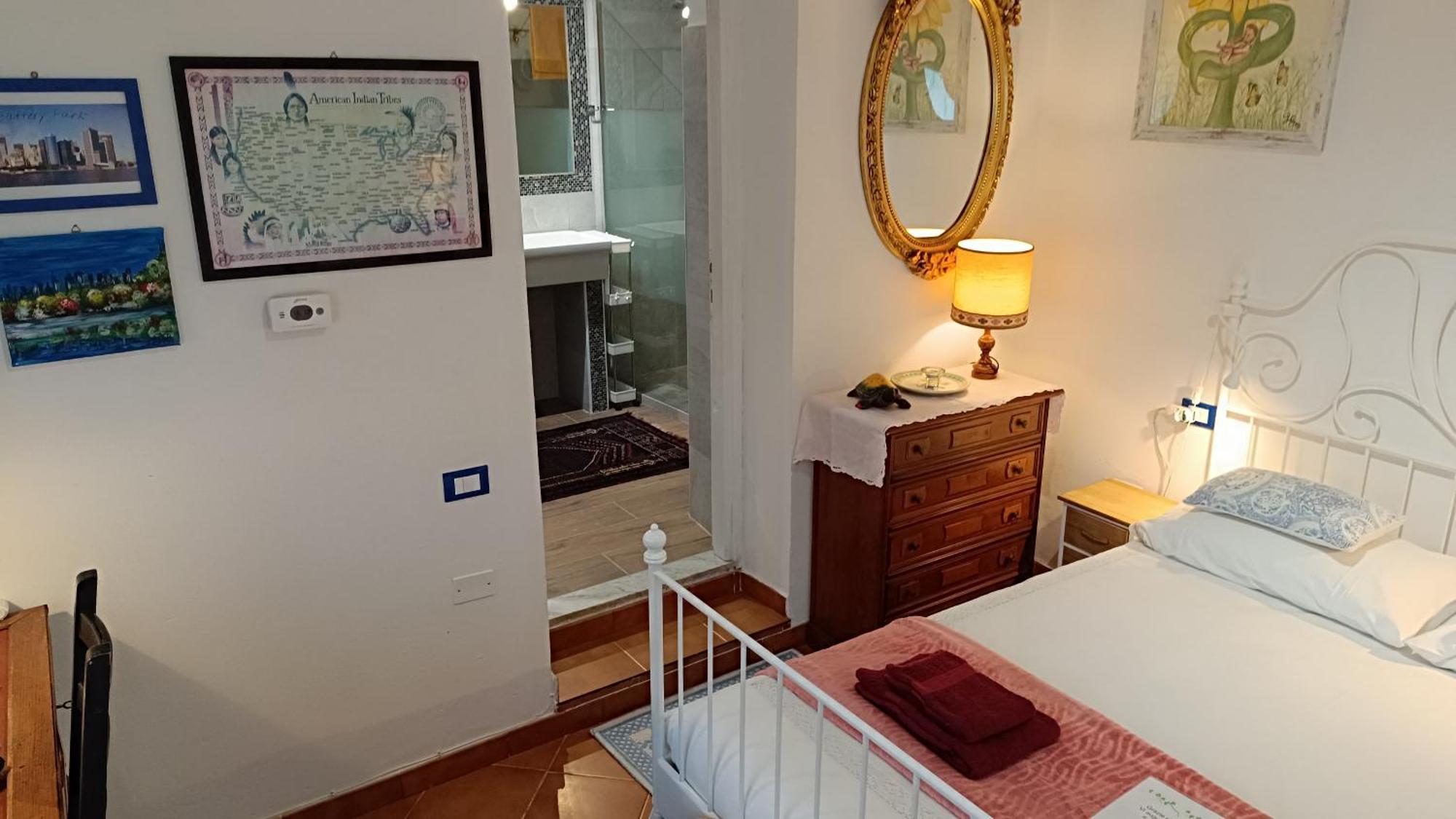 La Graziosa Dorata Lerici San Lorenzo Villa Indipendente 2 Persone Parcheggio Gratuito Леричи Экстерьер фото